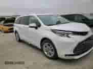 2023 Toyota Sienna Platinum с VIN 5TDESKFC5PS098477, выставлен на аукционе Copart как лот 49602465 с пробегом 51 258 миль миль и Списание • Salvage title. История ставок и продаж доступна на DreamBid. Изображение 12.