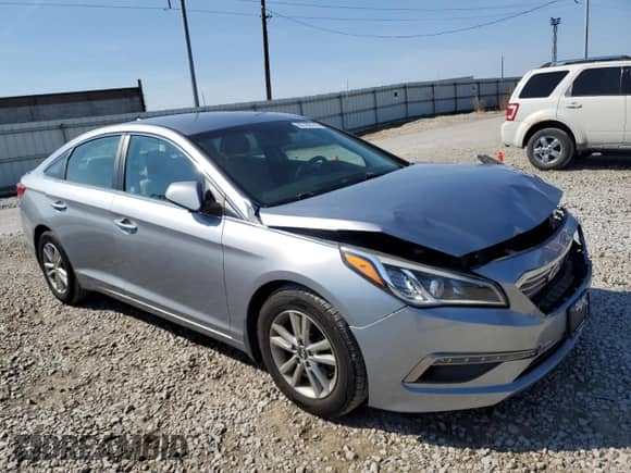 2015 Hyundai Sonata SE с VIN 5NPE24AF2FH156451, выставлен на аукционе Copart как лот 80188145 с пробегом 155 415 миль миль и Списание • Salvage title. История ставок и продаж доступна на DreamBid. Изображение 4.