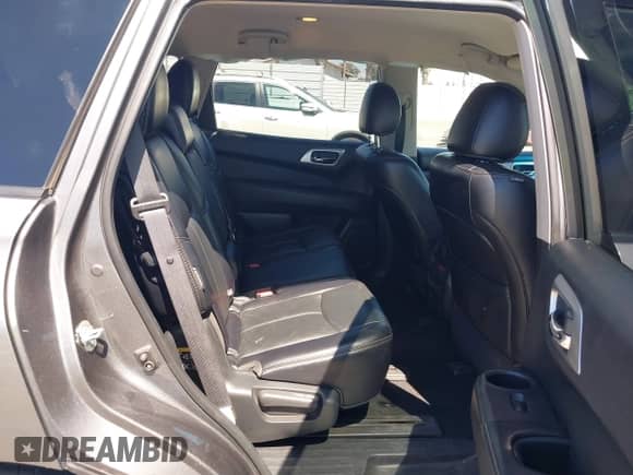 2020 Nissan Pathfinder SL with VIN 5N1DR2CM7LC582680, listed as a IAAI auction lot 42859520 with 96,407 mi miles and . Bid and sale history available at DreamBid. Image 8.