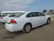 2011 Chevrolet Impala LT Fleet z VIN 2G1WG5EK2B1266777, wystawiony jako Copart lot #80842135 z przebiegiem 104 520 mil mil oraz Szkoda całkowita • Salvage title. Historia ofert i sprzedaży dostępna na DreamBid. Obrazek 3.