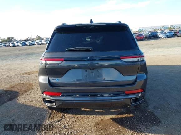 2024 Jeep Grand Cherokee z VIN 1C4RJYB65R8956514, wystawiony jako IAAI lot #42014321 z przebiegiem 25 568 mil mil oraz . Historia ofert i sprzedaży dostępna na DreamBid. Obrazek 16.