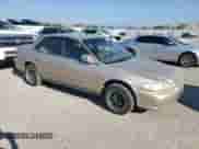 2001 Honda Accord LX with VIN 3HGCG66571G703303, listed as a Copart auction lot 80304165 with 267,084 mi miles and Clean title. Bid and sale history available at DreamBid. Image 4.