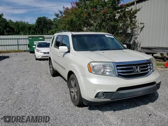 2014 Honda Pilot Touring with VIN 5FNYF4H96EB034562, listed as a Copart auction lot 71528805 with 221,204 mi miles and Salvage title. Bid and sale history available at DreamBid. Image 13.