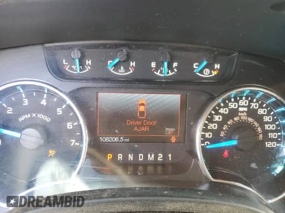 2014 Ford F-150 XL z VIN 1FTMF1CM2EFA41187, wystawiony jako Copart lot #81568395 z przebiegiem 108 206 mil mil oraz Szkoda całkowita • Salvage title. Historia ofert i sprzedaży dostępna na DreamBid. Obrazek 9.