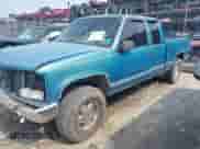 1998 GMC Sierra 1500 с VIN 2GTEK19R8W1553399, выставлен на аукционе IAAI как лот 42371585 с пробегом 3 516 619 миль миль и . История ставок и продаж доступна на DreamBid. Изображение 17.