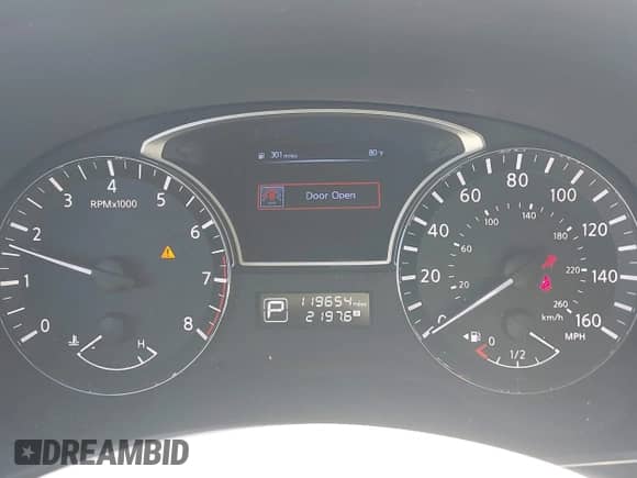 2014 Nissan Pathfinder SL with VIN 5N1AR2MN3EC700348, listed as a IAAI auction lot 41974897 with 119,654 mi miles and . Bid and sale history available at DreamBid. Image 7.