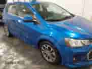 2017 Chevrolet Sonic LT с VIN 1G1JD6SB7H4125178, выставлен на аукционе IAAI как лот 41576971 с пробегом 63 154 миль миль и . История ставок и продаж доступна на DreamBid. Изображение 6.
