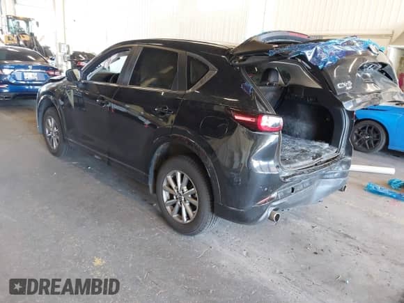2024 Mazda CX-5 S Preferred z VIN JM3KFBCL3R0490818, wystawiony jako IAAI lot #43044758 z przebiegiem 12 065 mil mil oraz . Historia ofert i sprzedaży dostępna na DreamBid. Obrazek 3.