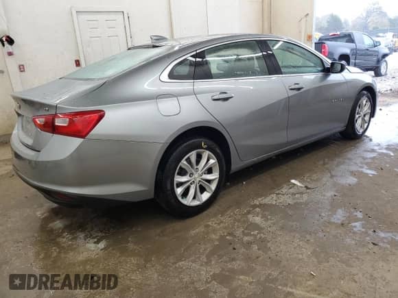 2025 Chevrolet Malibu LT with VIN 1G1ZD5ST5SF144698, listed as a Copart auction lot 89467645 with 30,474 mi miles and Salvage title. Bid and sale history available at DreamBid. Image 3.