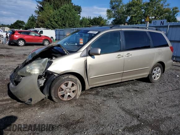 2005 Toyota Sienna XLE z VIN 5TDZA22C15S249449, wystawiony jako Copart lot #82156455 z przebiegiem 156 831 mil mil oraz Szkoda całkowita • Salvage title. Historia ofert i sprzedaży dostępna na DreamBid. Obrazek 1.