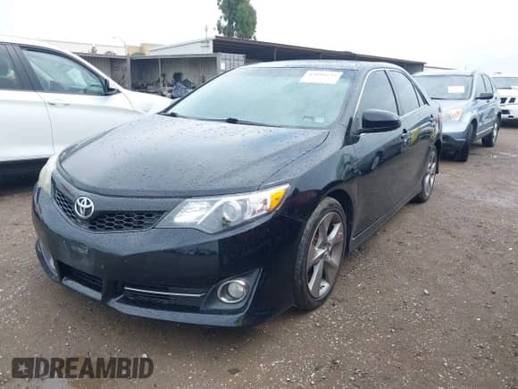 2014 Toyota Camry SE с VIN 4T1BK1FK9EU547829, выставлен на аукционе IAAI как лот 43096639 с пробегом 197 804 миль миль и . История ставок и продаж доступна на DreamBid. Изображение 2.