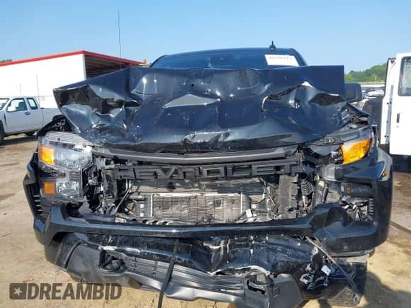 2024 Chevrolet Silverado 1500 Custom Trail Boss z VIN 3GCUDCE84RG425834, wystawiony jako IAAI lot #42396212 z przebiegiem 16 564 mil mil oraz . Historia ofert i sprzedaży dostępna na DreamBid. Obrazek 12.