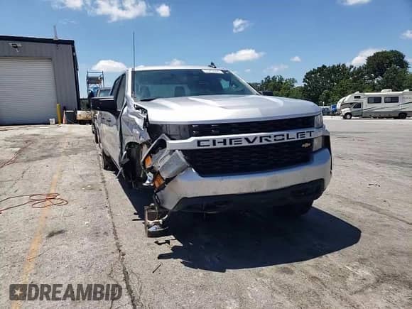 2020 Chevrolet Silverado 1500 Custom z VIN 3GCPYBEHXLG246779, wystawiony jako Copart lot #65254825 z przebiegiem 132 664 mil mil oraz Szkoda całkowita • Salvage title. Historia ofert i sprzedaży dostępna na DreamBid. Obrazek 14.