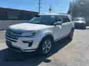2019 Ford Explorer Limited z VIN 1FM5K8F80KGA52780, wystawiony jako Copart lot #90130305 z przebiegiem 131 865 mil mil oraz Czysty tytuł • Clean title. Historia ofert i sprzedaży dostępna na DreamBid. Obrazek 2.