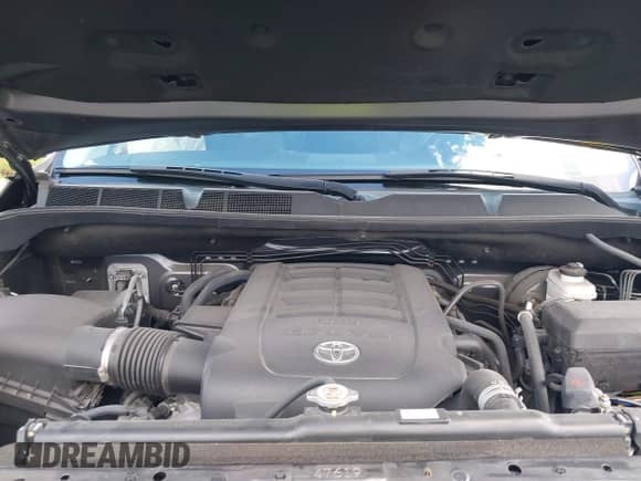 2021 Toyota Tundra SR5 with VIN 5TFDY5F19MX995527, listed as a IAAI auction lot 43314607 with 22,874 mi miles and . Bid and sale history available at DreamBid. Image 10.