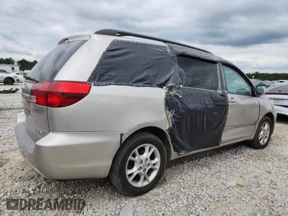 2005 Toyota Sienna XLE z VIN 5TDZA22C75S276333, wystawiony jako Copart lot #83929155 z przebiegiem 226 327 mil mil oraz Szkoda całkowita • Salvage title. Historia ofert i sprzedaży dostępna na DreamBid. Obrazek 3.