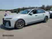 2023 BMW 7 Series 760i xDrive с VIN WBA33EJ0XPCN79892, выставлен на аукционе Copart как лот 64984174 с пробегом 7 898 миль миль и Списание • Salvage title. История ставок и продаж доступна на DreamBid. Изображение 1.
