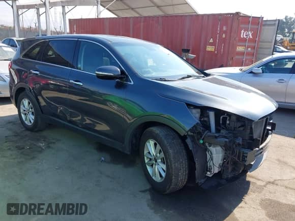 2020 Kia Sorento L with VIN 5XYPG4A38LG626825, listed as a IAAI auction lot 42894083 with 60,279 mi miles and . Bid and sale history available at DreamBid. Image 1.