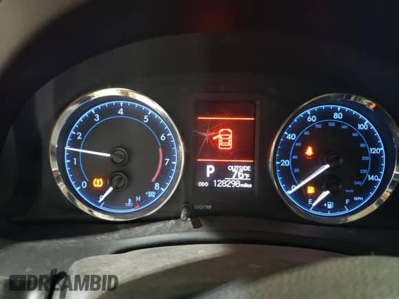 2019 Toyota Corolla SE с VIN 5YFBURHE2KP918598, выставлен на аукционе Copart как лот 85712655 с пробегом 128 298 миль миль и Чистый • Clean title. История ставок и продаж доступна на DreamBid. Изображение 9.