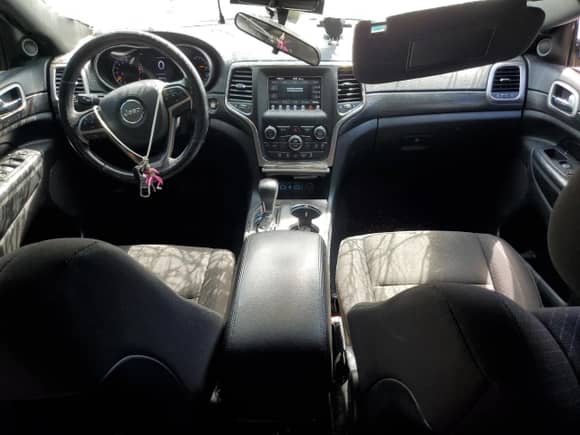 2021 Jeep Grand Cherokee Laredo E с VIN 1C4RJFAG4MC541723, выставлен на аукционе Copart как лот 69615345 с пробегом 48 771 миль миль и Списание • Salvage title. История ставок и продаж доступна на DreamBid. Изображение 8.