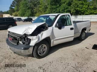2001 GMC Sierra 1500 SL with VIN 1GTEC14W41Z107955, listed as a Copart auction lot 52392075 with 118,305 mi miles and Salvage title. Bid and sale history available at DreamBid. Image 1.