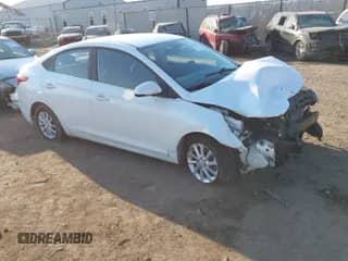 2019 Hyundai Accent SE с VIN 3KPC24A39KE070324, выставлен на аукционе IAAI как лот 41768121 с пробегом 62 500 миль миль и . История ставок и продаж доступна на DreamBid. Изображение 1.