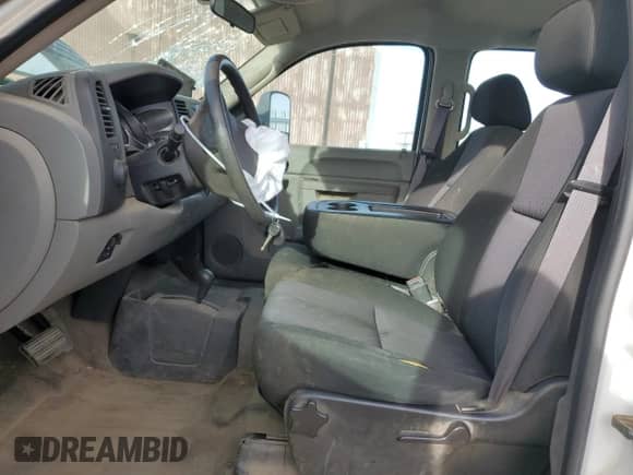 2012 Chevrolet Silverado 3500HD Work Truck с VIN 1GC4KZCG4CF102718, выставлен на аукционе Copart как лот 80769224 с пробегом 56 230 миль миль и Списание • Salvage title. История ставок и продаж доступна на DreamBid. Изображение 7.