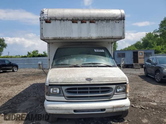 2002 Ford Econoline Cargo с VIN 1FDSE35L12HA81850, выставлен на аукционе Copart как лот 59160315 с пробегом 74 773 миль миль и Чистый • Clean title. История ставок и продаж доступна на DreamBid. Изображение 5.