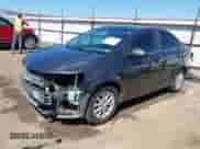 2018 Chevrolet Sonic LT с VIN 1G1JD5SH3J4103294, выставлен на аукционе IAAI как лот 42292374 с пробегом 123 897 миль миль и . История ставок и продаж доступна на DreamBid. Изображение 2.