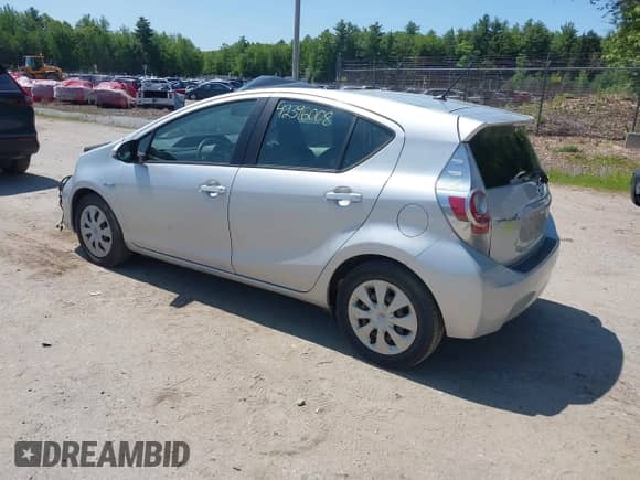 2012 Toyota Prius One with VIN JTDKDTB36C1014067, listed as a IAAI auction lot 42396008 with 171,889 mi miles and . Bid and sale history available at DreamBid. Image 3.
