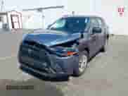 2024 Toyota Corolla Cross L с VIN 7MUAAABG4RV104802, выставлен на аукционе IAAI как лот 42655512 с пробегом 11 840 миль миль и . История ставок и продаж доступна на DreamBid. Изображение 6.