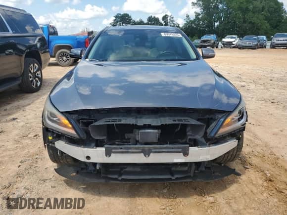 2015 Hyundai Genesis 3.8L with VIN KMHGN4JE3FU099704, listed as a Copart auction lot 69070335 with 145,326 mi miles and Salvage title. Bid and sale history available at DreamBid. Image 5.