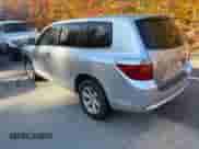 2008 Toyota Highlander z VIN JTEES41A382030877, wystawiony jako Copart lot #90934795 z przebiegiem 204 557 mil mil oraz Czysty tytuł • Clean title. Historia ofert i sprzedaży dostępna na DreamBid. Obrazek 3.