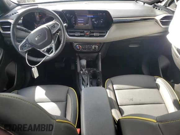 2025 Chevrolet TrailBlazer ACTIV с VIN KL79MSSL3SB001758, выставлен на аукционе Copart как лот 85947385 с пробегом 15 109 миль миль и Списание • Salvage title. История ставок и продаж доступна на DreamBid. Изображение 8.