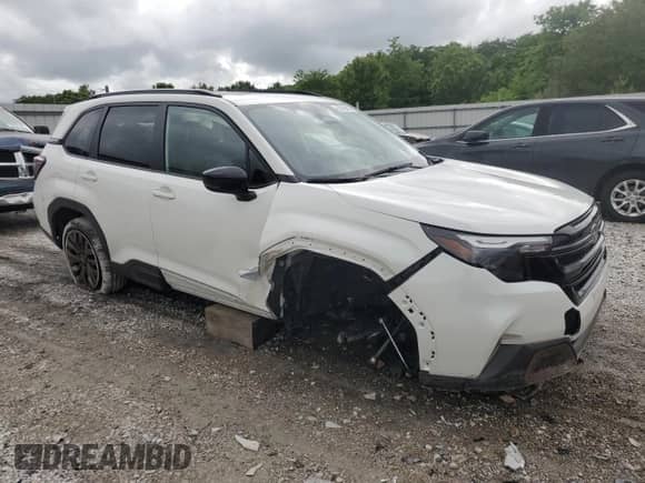 2025 Subaru Forester with VIN JF2SLDFC4SH520846, listed as a Copart auction lot 56168425 with 1,075 mi miles and Salvage title. Bid and sale history available at DreamBid. Image 4.