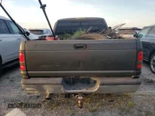 2001 Dodge 1500 с VIN 3B7HC13Y71G812894, выставлен на аукционе Copart как лот 76186494 с пробегом 269 233 миль миль и Списание • Salvage title. История ставок и продаж доступна на DreamBid. Изображение 6.