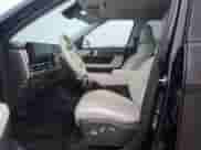 2024 Hyundai Santa Fe SEL с VIN 5NMP24GL0RH008693, выставлен на аукционе Copart как лот 85154244 с пробегом 4 727 миль миль и Списание • Salvage title. История ставок и продаж доступна на DreamBid. Изображение 7.