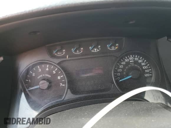 2013 Ford F-150 XL z VIN 1FTFX1CT8DKE03235, wystawiony jako Copart lot #53090495 z przebiegiem Nie podano mil oraz Szkoda całkowita • Salvage title. Historia ofert i sprzedaży dostępna na DreamBid. Obrazek 9.