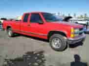 1998 Chevrolet Silverado 2500 с VIN 1GCGC29J2WE163953, выставлен на аукционе Copart как лот 42187515 с пробегом 202 014 миль миль и Списание • Salvage title. История ставок и продаж доступна на DreamBid. Изображение 4.