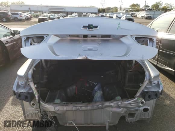 2020 Chevrolet Malibu LT с VIN 1G1ZD5ST7LF074462, выставлен на аукционе Copart как лот 81866185 с пробегом 121 175 миль миль и Списание • Salvage title. История ставок и продаж доступна на DreamBid. Изображение 6.