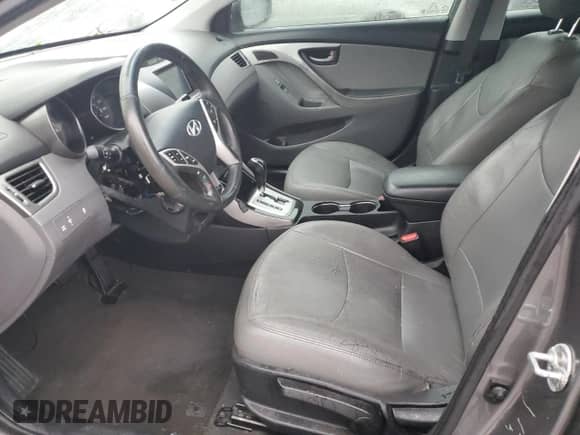2012 Hyundai Elantra GLS с VIN 5NPDH4AE6CH117603, выставлен на аукционе Copart как лот 86253315 с пробегом 126 471 миль миль и Списание • Salvage title. История ставок и продаж доступна на DreamBid. Изображение 7.