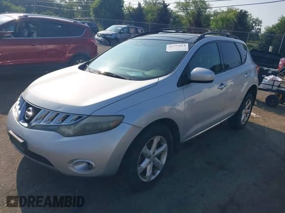 2009 Nissan Murano SL z VIN JN8AZ18W29W204600, wystawiony jako IAAI lot #42777814 z przebiegiem 192 633 mil mil oraz . Historia ofert i sprzedaży dostępna na DreamBid. Obrazek 2.