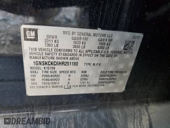 2017 Chevrolet Tahoe Premier z VIN 1GNSKCKC6HR251180, wystawiony jako Copart lot #61505935 z przebiegiem 142 525 mil mil oraz Szkoda całkowita • Salvage title. Historia ofert i sprzedaży dostępna na DreamBid. Obrazek 14.