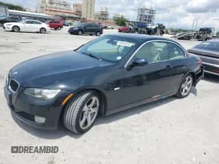 2008 BMW 3 Series 328i z VIN WBAWR33518P153205, wystawiony jako Copart lot #65449745 z przebiegiem Nie podano mil oraz Szkoda całkowita • Salvage title. Historia ofert i sprzedaży dostępna na DreamBid. Obrazek 1.