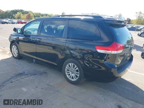 2013 Toyota Sienna XLE AAS с VIN 5TDYK3DC0DS314043, выставлен на аукционе IAAI как лот 43435454 с пробегом 148 687 миль миль и . История ставок и продаж доступна на DreamBid. Изображение 3.