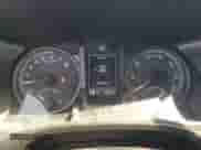 2017 Toyota Tacoma SR5 с VIN 5TFSZ5AN7HX079322, выставлен на аукционе Copart как лот 80861755 с пробегом 96 977 миль миль и Списание • Salvage title. История ставок и продаж доступна на DreamBid. Изображение 9.