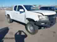 2016 Chevrolet Colorado 2WD WT z VIN 1GCHSBE36G1375925, wystawiony jako IAAI lot #43449292 z przebiegiem Nie podano mil oraz . Historia ofert i sprzedaży dostępna na DreamBid. Obrazek 1.