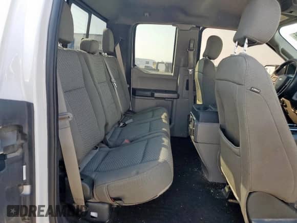 2019 Ford F-150 XL с VIN 1FTFX1E47KFC04124, выставлен на аукционе Copart как лот 71254085 с пробегом 109 966 миль миль и Списание • Salvage title. История ставок и продаж доступна на DreamBid. Изображение 10.