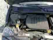 2019 Dodge Grand Caravan SXT z VIN 2C4RDGCG9KR751815, wystawiony jako Copart lot #60068575 z przebiegiem 81 199 mil mil oraz Szkoda całkowita • Salvage title. Historia ofert i sprzedaży dostępna na DreamBid. Obrazek 14.