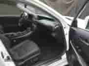 2018 Lexus IS 300 z VIN JTHC81D20J5029198, wystawiony jako IAAI lot #43412065 z przebiegiem 51 478 mil mil oraz . Historia ofert i sprzedaży dostępna na DreamBid. Obrazek 5.